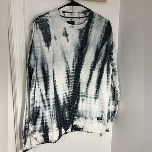 NWT Navy Yard Tie Dye Pullover